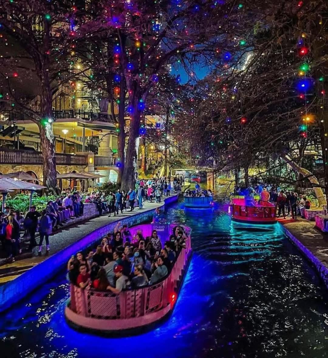 Viva Fiesta Condo On San Antonio Riverwalk Luaran gambar